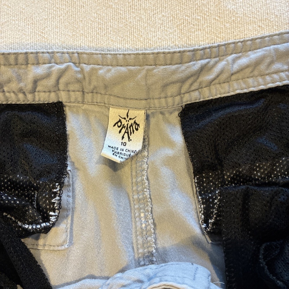Prana Women's Pants Size 10 Gray Cropped Utility Cargo Gorpcore Camping-chic - Picture 5 of 13